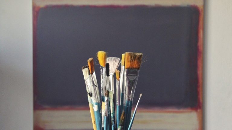 Il Pittore con il colore bianco